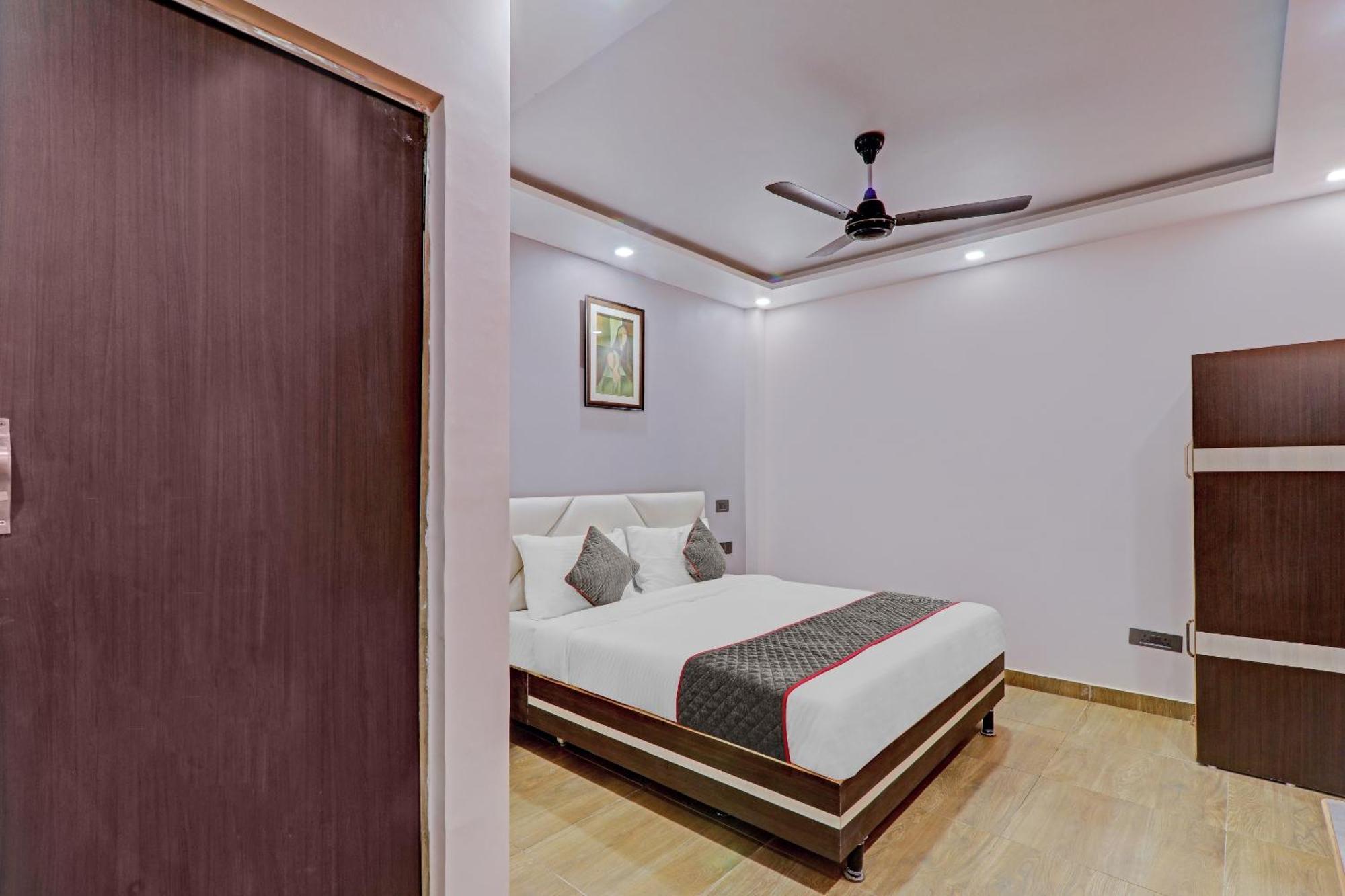 Townhouse Riddhi Residency Hotel