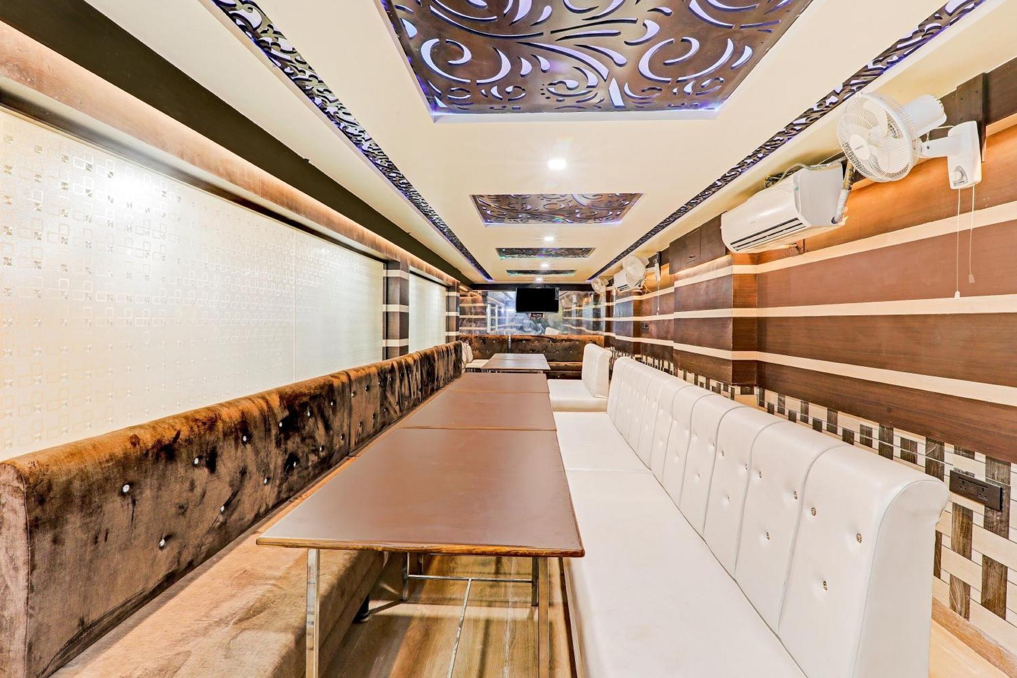 Townhouse Riddhi Residency Hotel