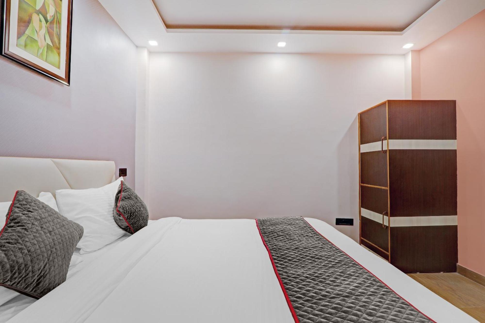 Townhouse Riddhi Residency Hotel 4*