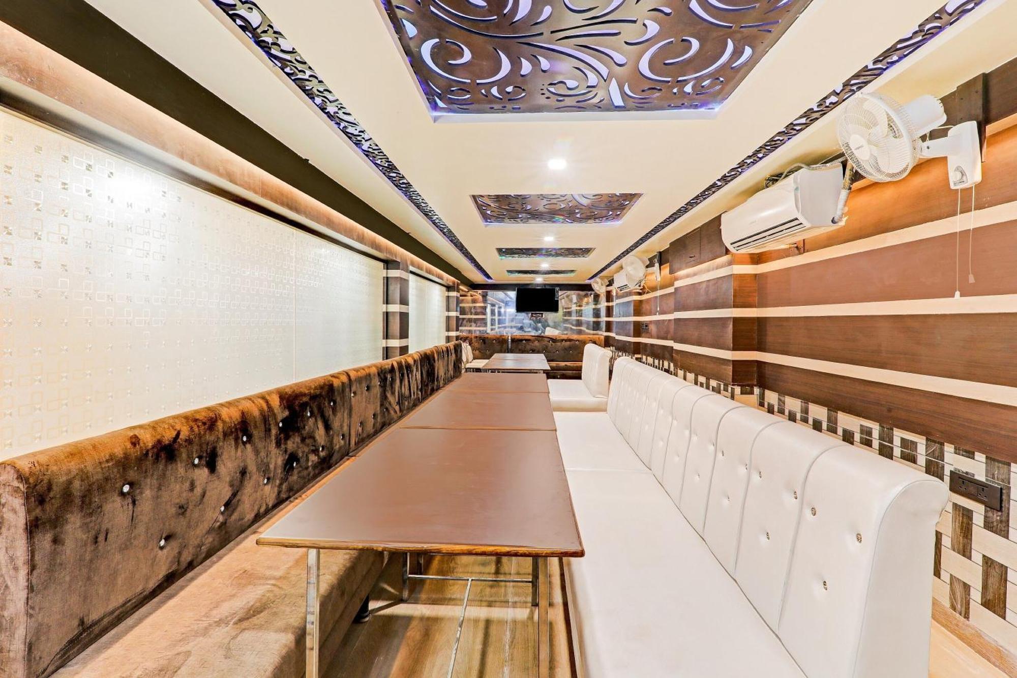 Hotel Townhouse Riddhi Residency